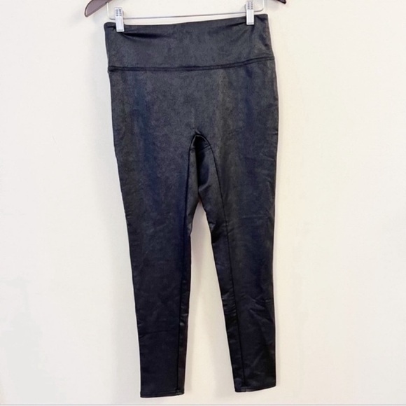 All Worthy Hunter McGrady Black Faux Leather High Waisted Leggings Size Medium - Picture 1 of 8